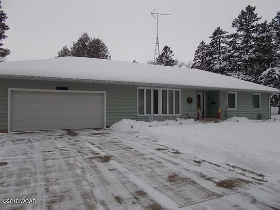 3rd image of 1111 Armstrong Blvd N