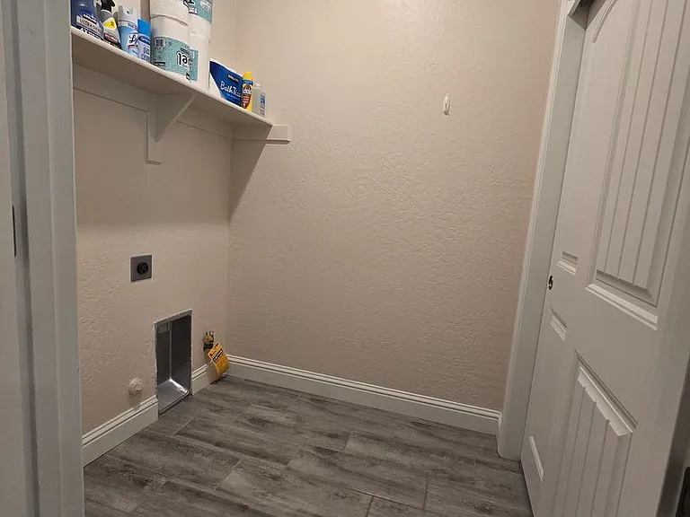 2430 W Mallard Ln — Photo 17