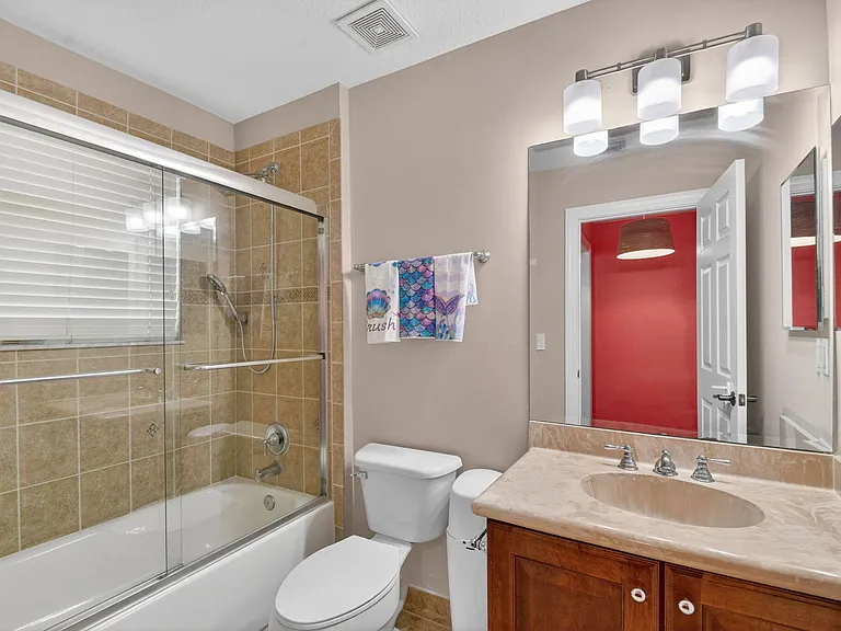 10247 Isle Wynd Ct — Photo 65