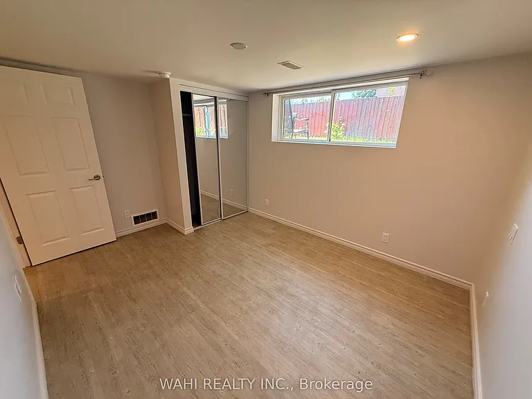 255 Carson Dr #2 — Photo 15