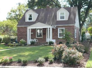 7135 Tyler Ave, Falls Church, VA 22042