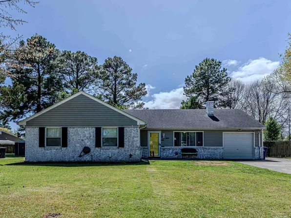 408 Cardinal Road, Jacksonville, NC 28546