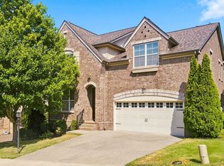 135 Cobbler Cir, Hendersonville, TN 37075