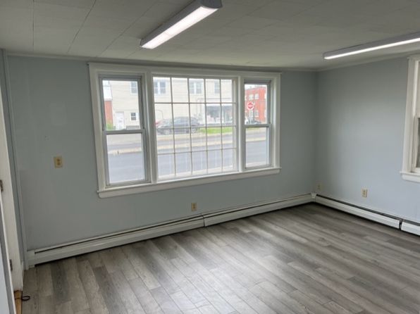221-223 N Main St #1
