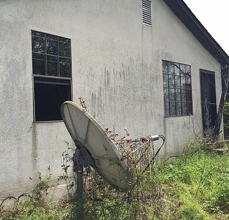 3rd image of 4508 Laine Ave