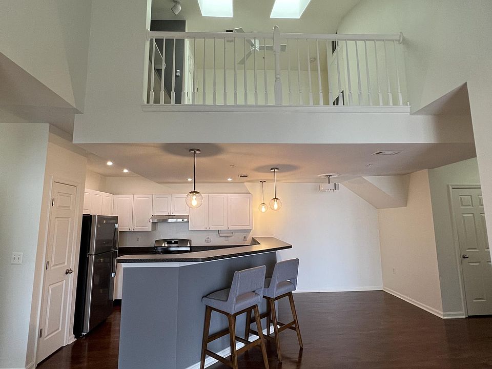1st image of 11355 Aristotle Dr APT 408