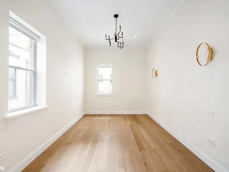 9 E 82nd St #2/3 — Photo 6