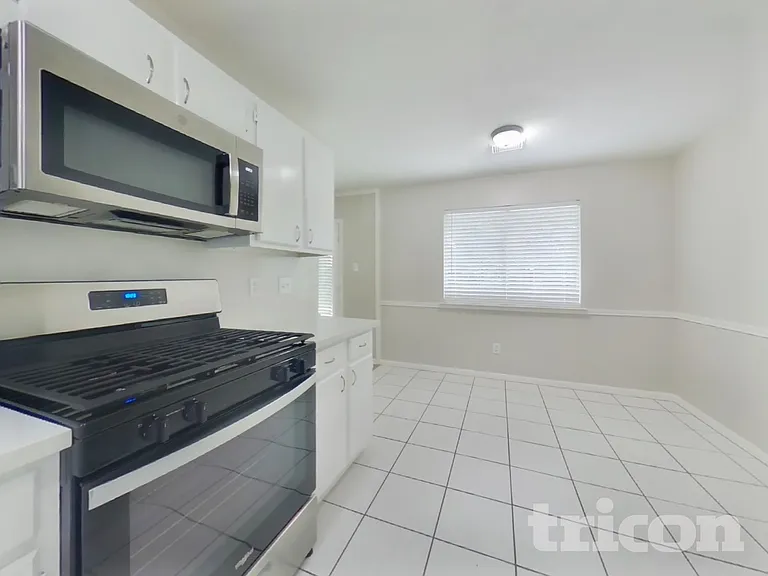 18018 Heron Forest Ln — Photo 6