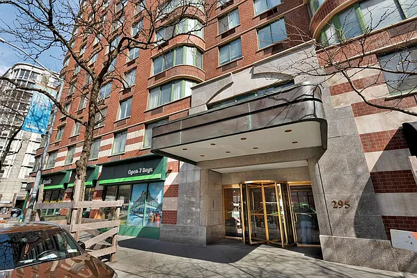 Sold by Corcoran | media 6