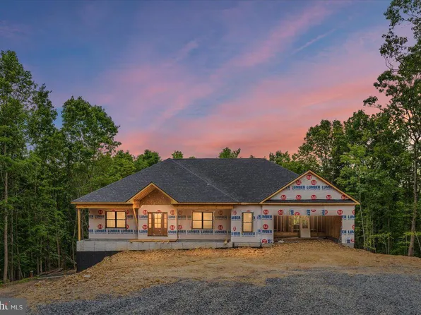 405 Teardrop Trl, Gerrardstown, WV 25420