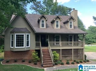100 Mallard Pointe Dr, Pelham, AL 35124
