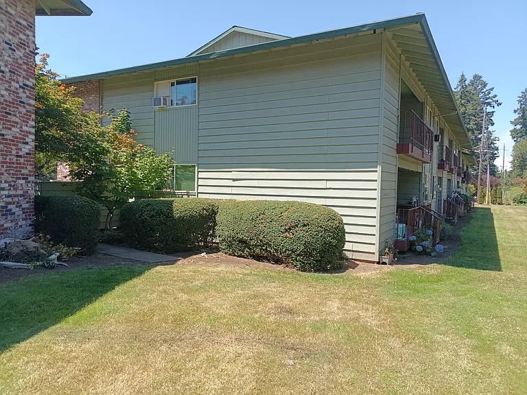 11605 SW Butner Rd — Photo 3