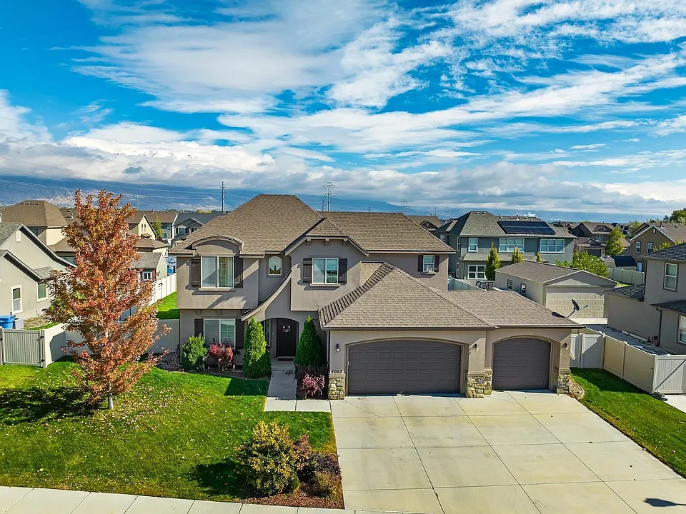 2003 S Bullrush Pkwy