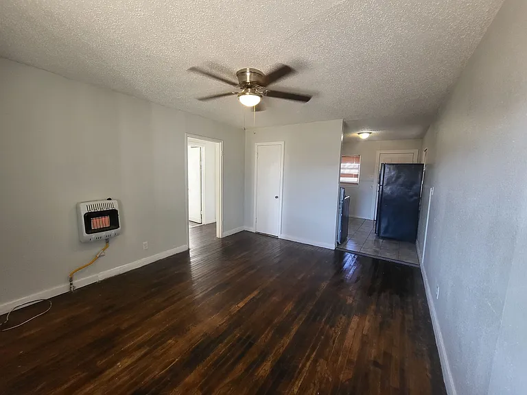 1515 Sycamore St #A — Photo 5