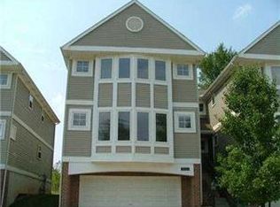 1732 S Maple Rd, Ann Arbor, MI 48103