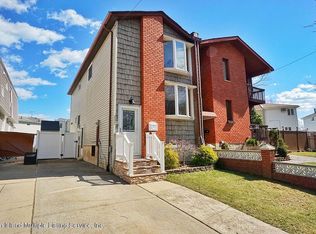 421 Riedel Ave, Staten Island, NY 10306