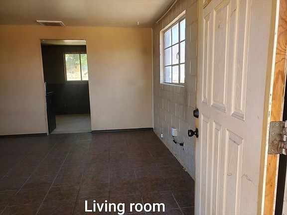3rd image of 7509 Claire Pl