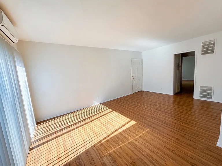 9030 Harratt St. — Photo 3