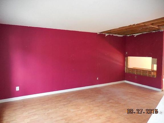 3rd image of 1188 Realm Ln
