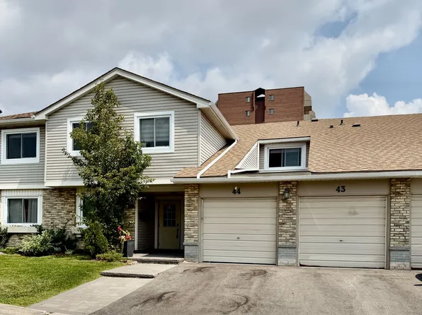 6777 Formentera Ave #42, Mississauga, ON L5N 2M3