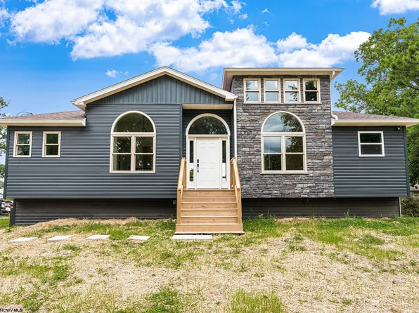 18 Melvin Fields Rd, Morgantown, WV 26508