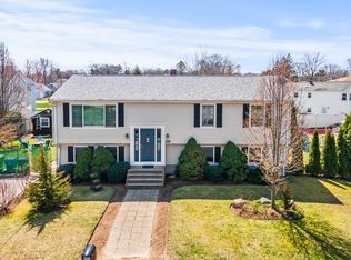 39 Celia St, Fall River, MA 02720