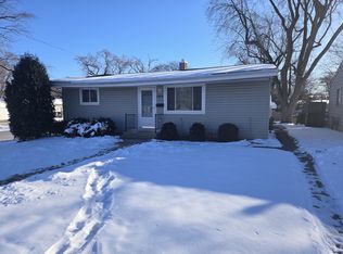 169 N Greenview Ave, Mundelein, IL