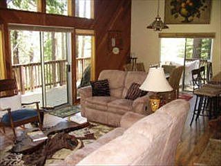 4th image of 1589 Coniferous Dr