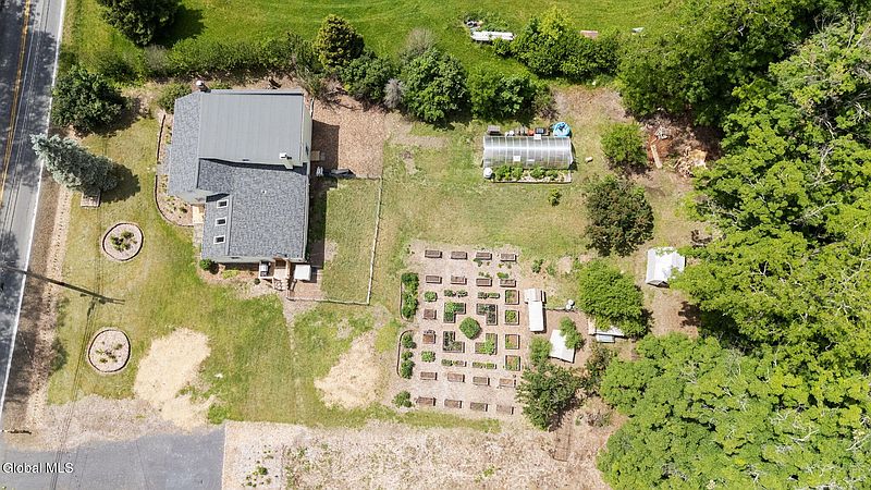 3rd image of 1166 NY-143