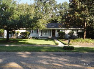 371 S Church St, Fairhope, AL 36532