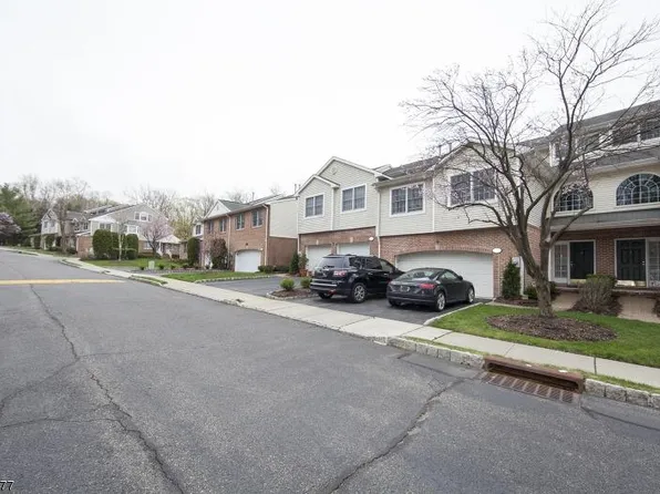 12 McManus Ct, West Orange, NJ 07052
