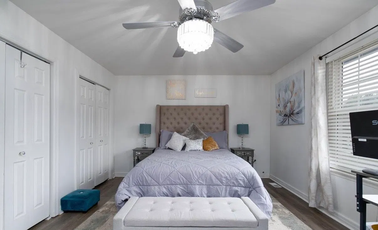 3 bed, 1860 sqft, $3,500 — Photo 4