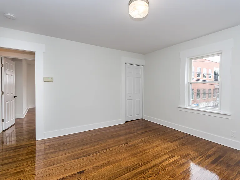 10 Foundry Ave #10 — Photo 10