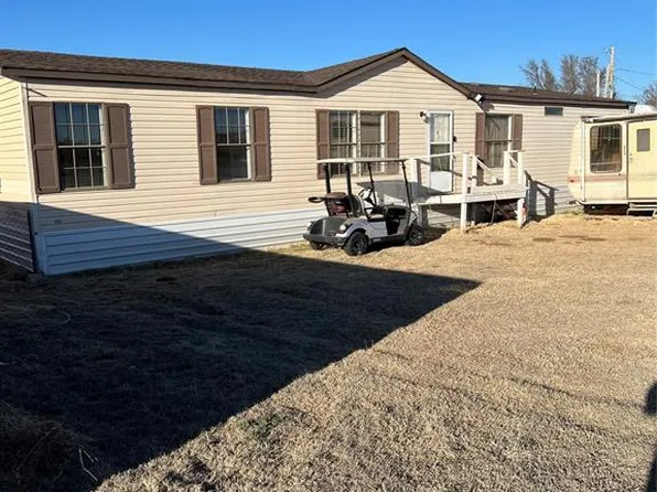 506 7th St, Fort Supply, OK 73841