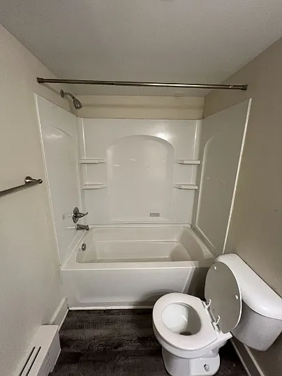335 E Saint Joseph St — Photo 8