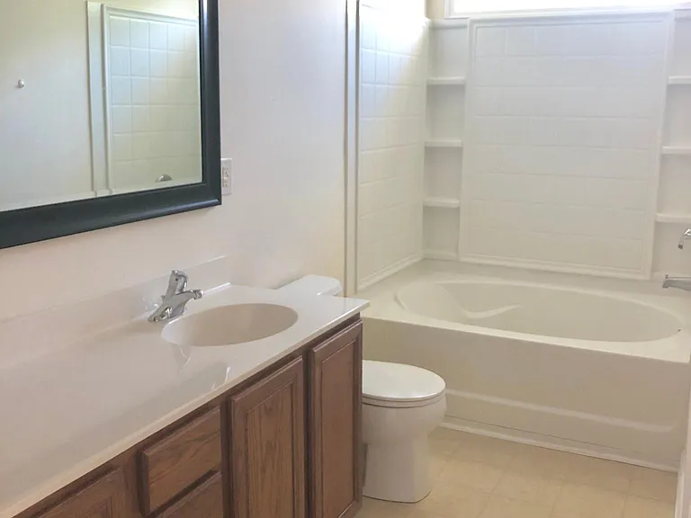 4215 Amherst Villa Ct — Photo 15