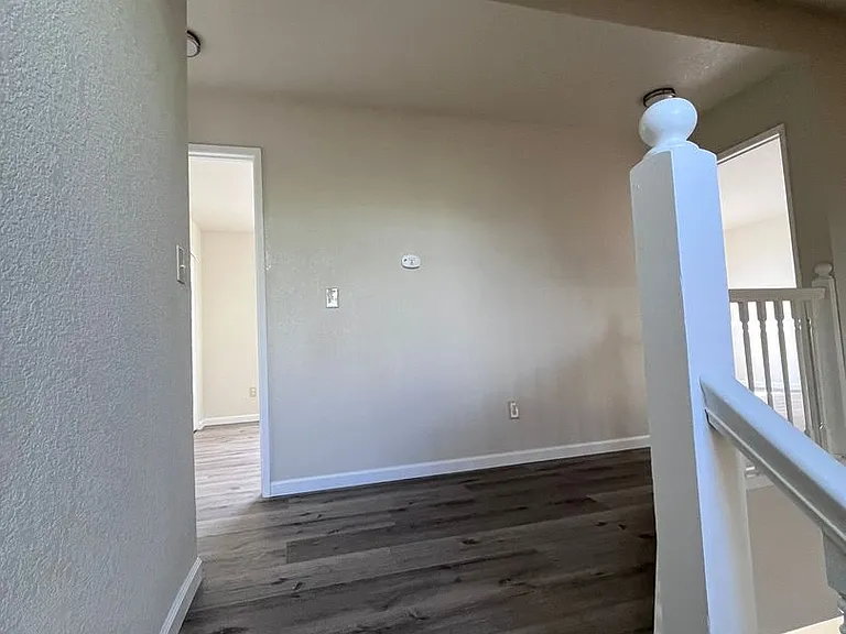 3401 Cassie Ln — Photo 9