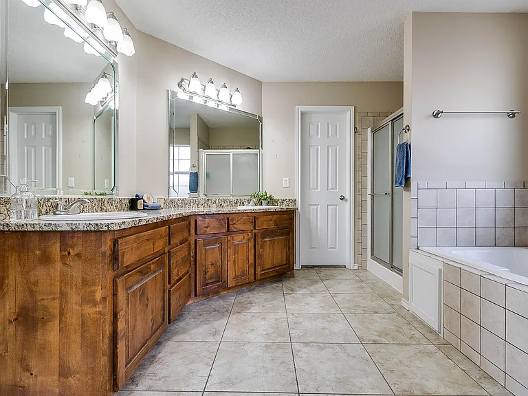234 Norwood Dr — Photo 14