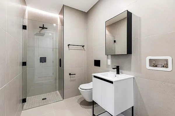 Rented by Compass | media 16