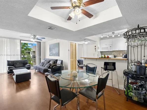 8004 SW 149th Ave APT C403, Miami, FL 33193