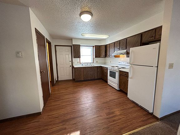5th image of 343 9th Ave E #359-2