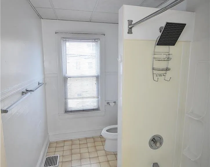 215 Cattell St #2 — Photo 11