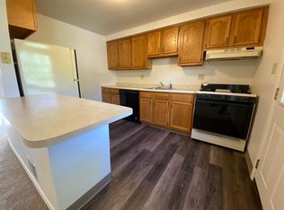 335 Chapel Pl, Pittsburgh, PA 15235