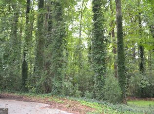 6150 S Skyline Dr, Douglasville, GA 30135