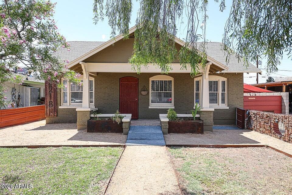 1st image of 2218 N 21ST Place