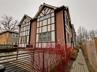 324 Adams Ave, Glencoe, IL 60022