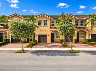 2390 SE 15th St, Homestead, FL 33035