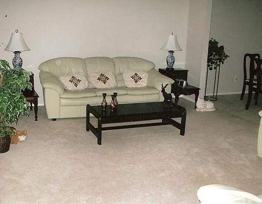 2nd image of 3853 Cloverlawn Ave