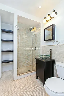 Rented by Mirador Real Estate | media 6