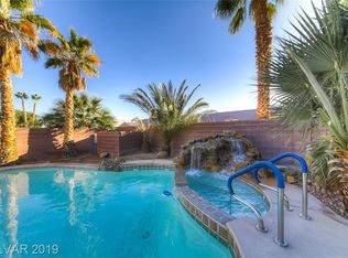 5547 Golden Leaf Ave, Las Vegas, NV 89122